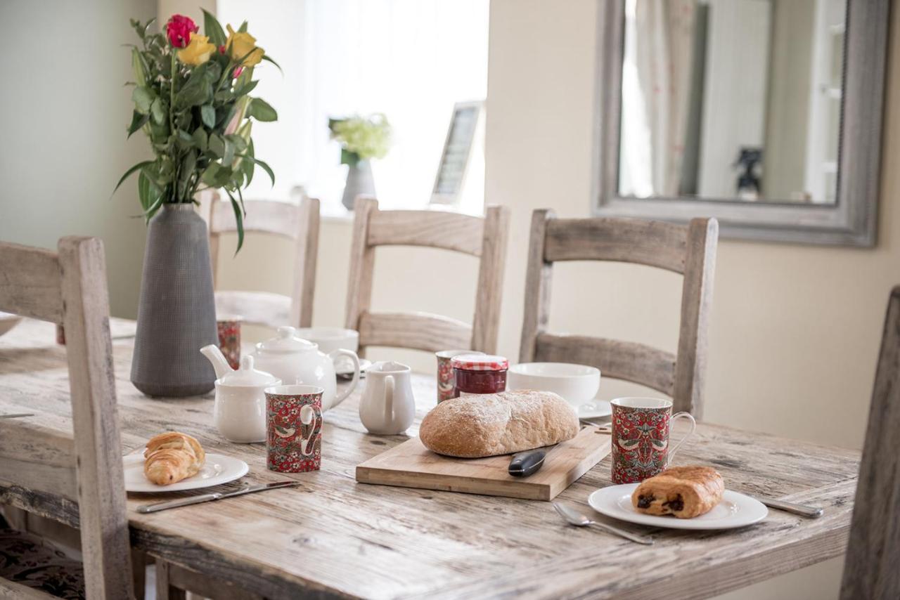 Newly Renovated Old Bakery House In Bath, 3 Bedroom, Free Parking Exteriör bild