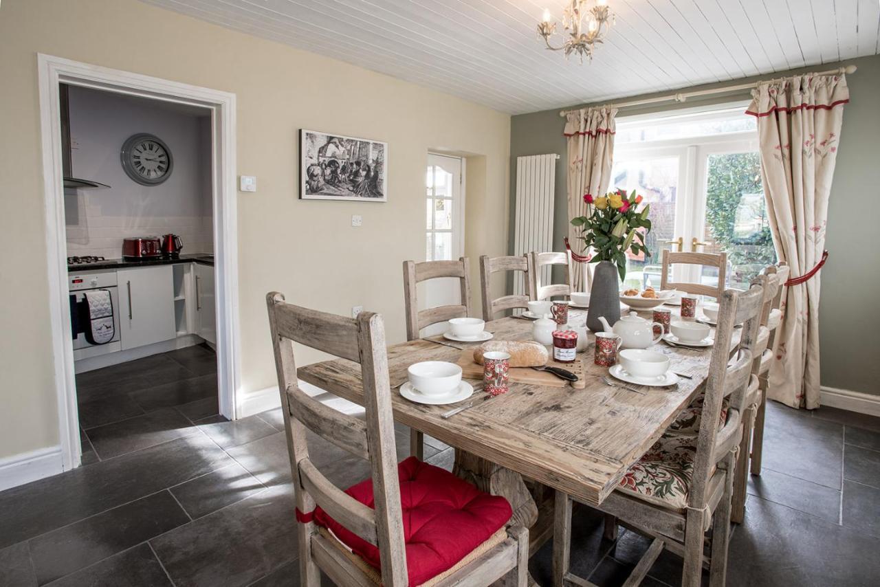 Newly Renovated Old Bakery House In Bath, 3 Bedroom, Free Parking Exteriör bild